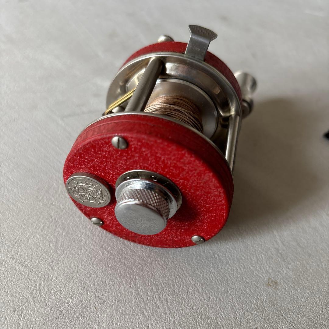 ヒ*ン様 ブライトリバー　LIVER Ｍ-４2 五十鈴工業　ベイトリール　渓流