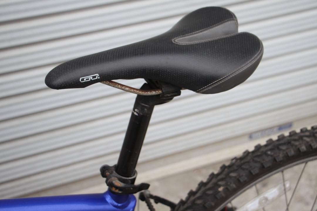 引き取り限定♪GT♪OUTPOST♪お手軽マウンテンバイク♪通学などにどうぞ♪