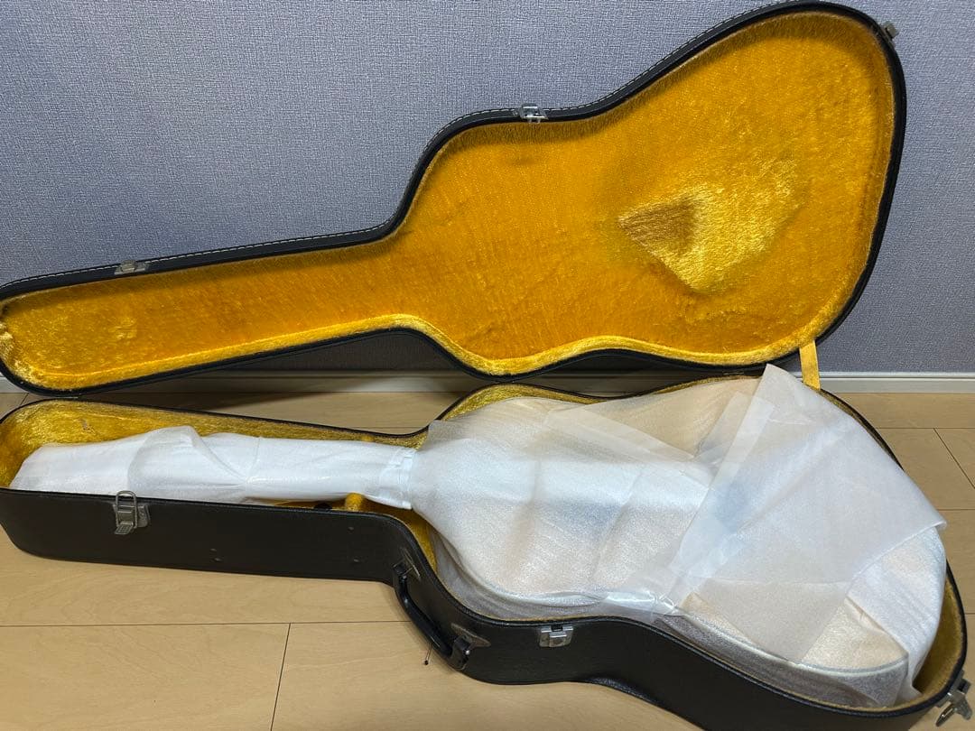 アコースティックギター　bromo