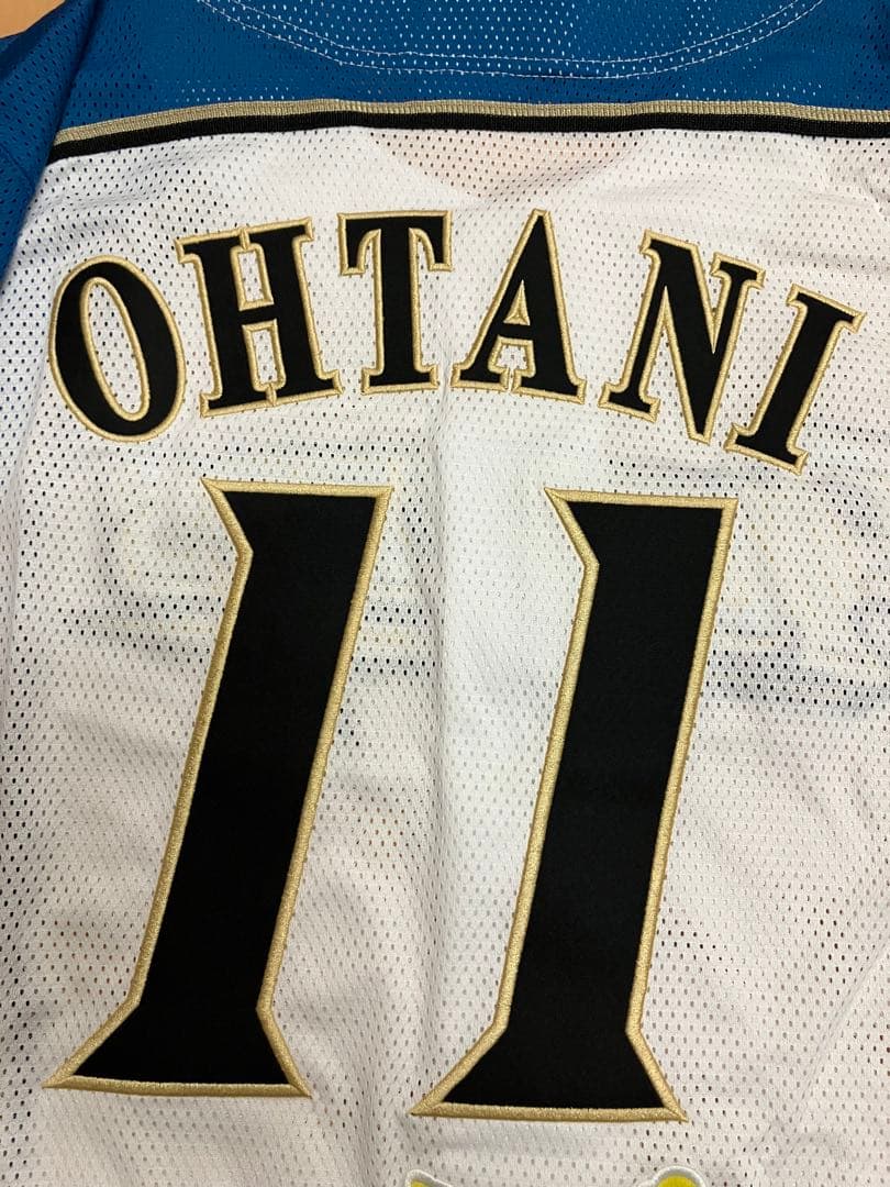 大谷翔平　北海道日本ハムファイターズ　限定　ユニフォーム　二刀流　レプリカ