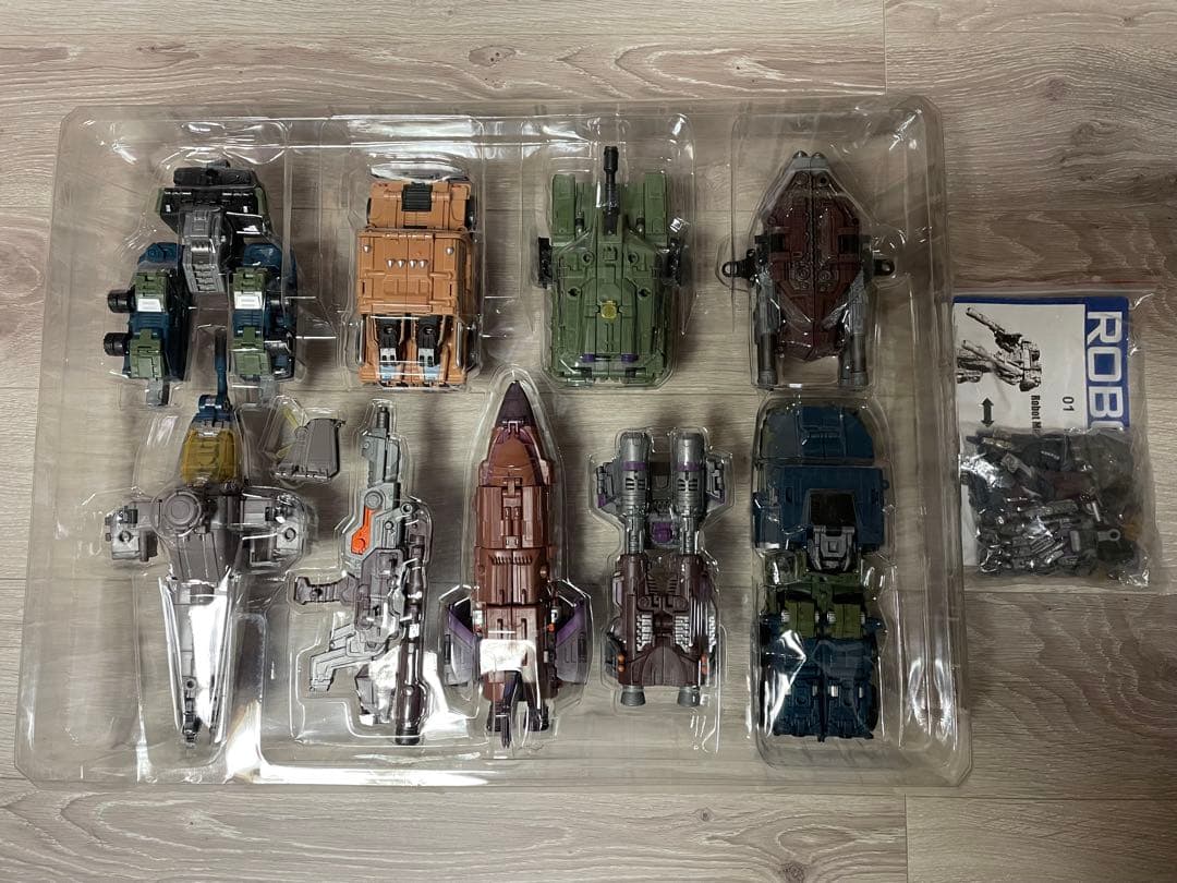 トランスフォーマー　JINBAO製 MILITARY TEAM　5体セット