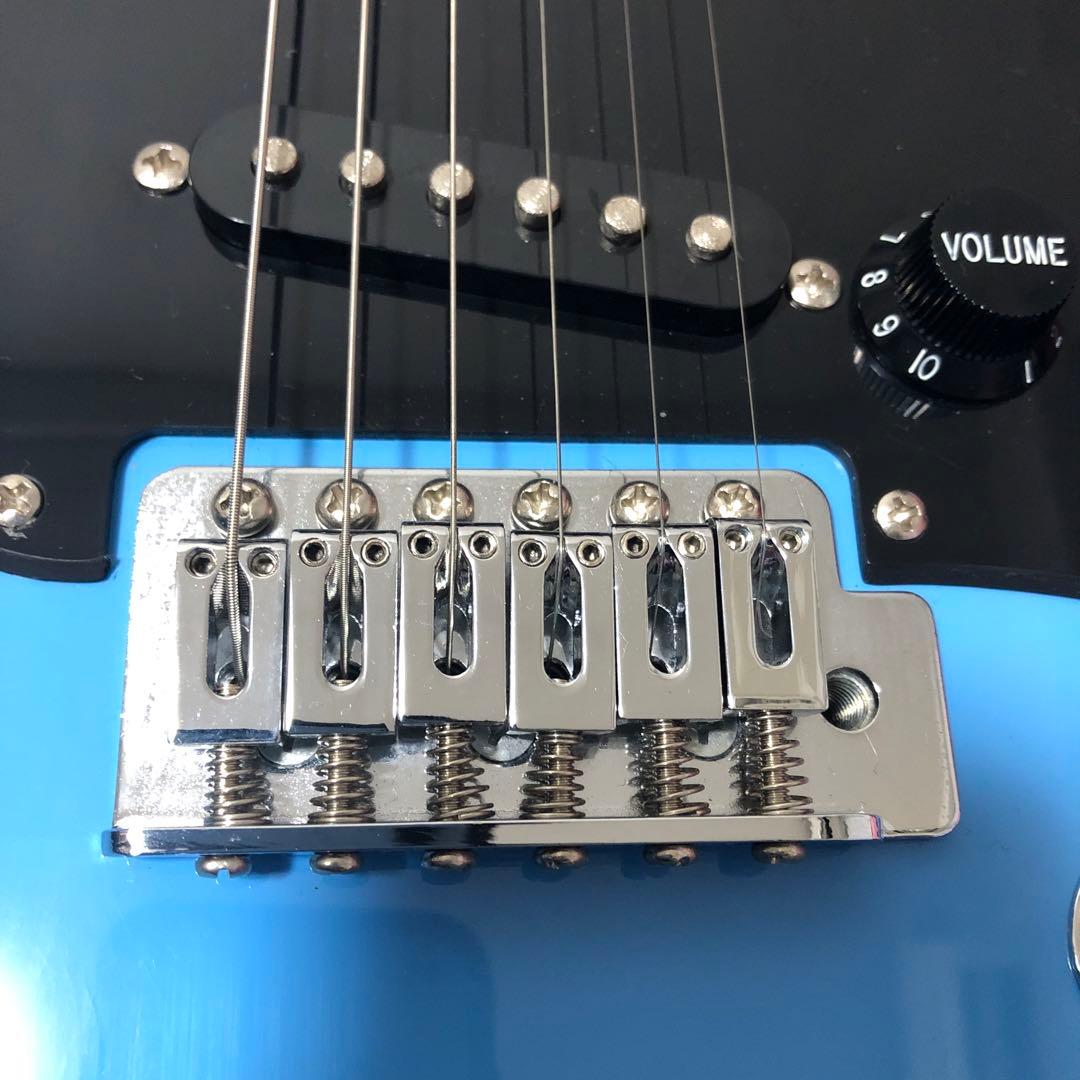 フェンダーストラトキャスターエレキギター青