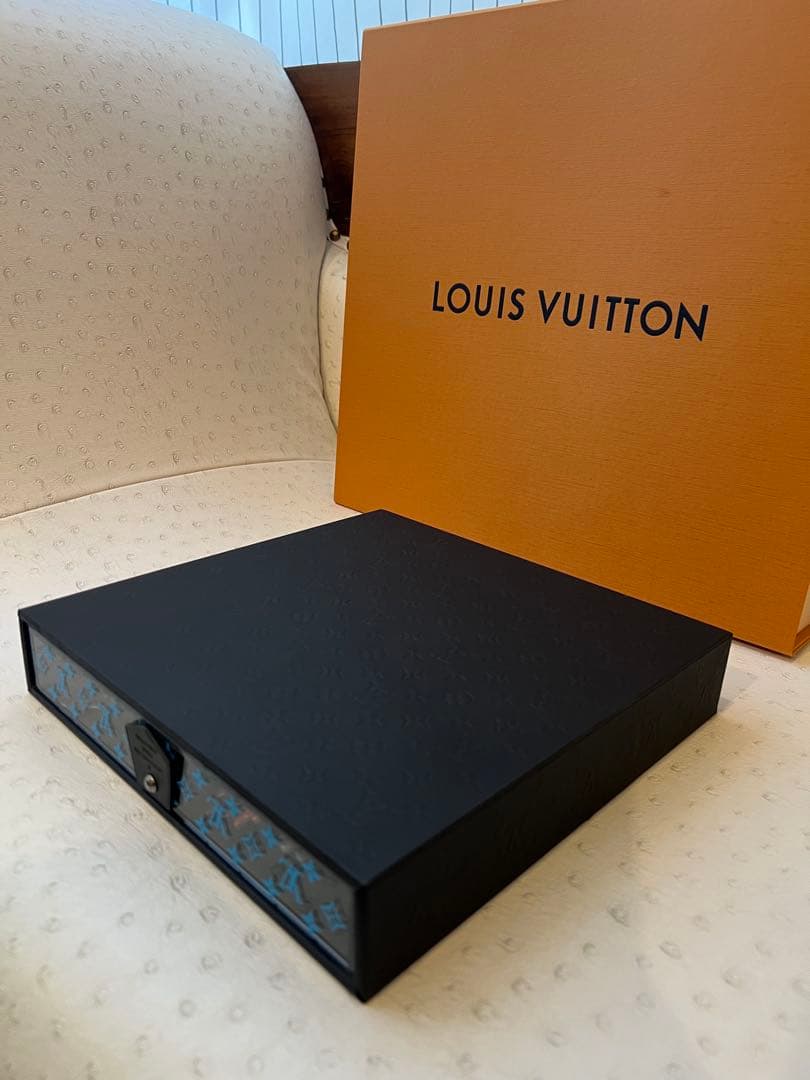 Louis Vuittonルイヴィトン草間弥生LV×YKパズルスコットパンプキン