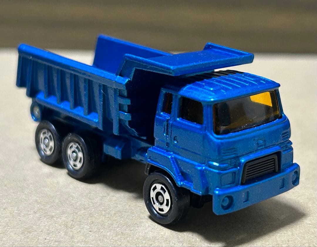 日本製 トミカ いすゞ オフロードダンプ