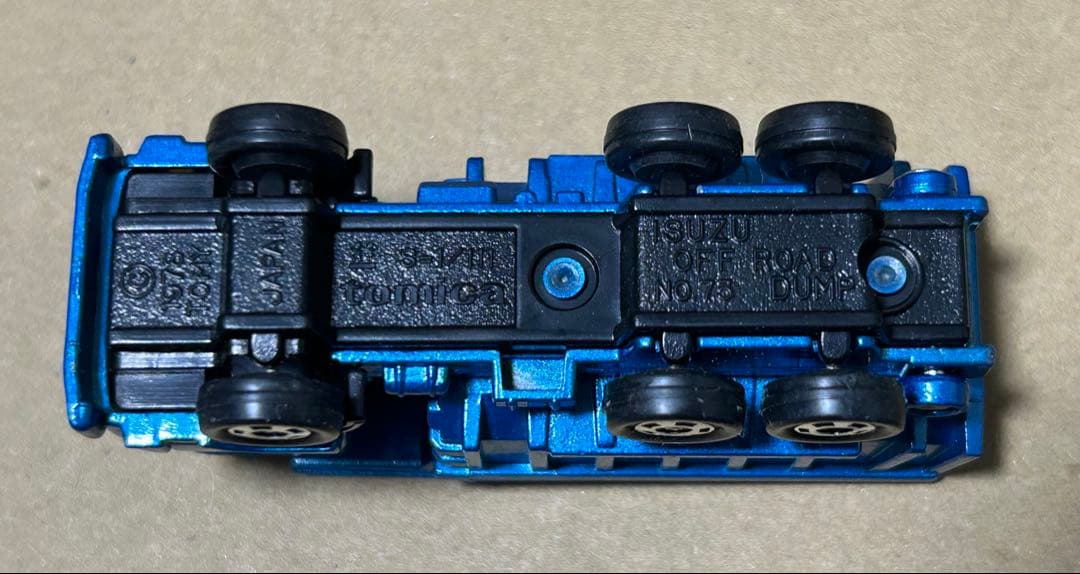 日本製 トミカ いすゞ オフロードダンプ