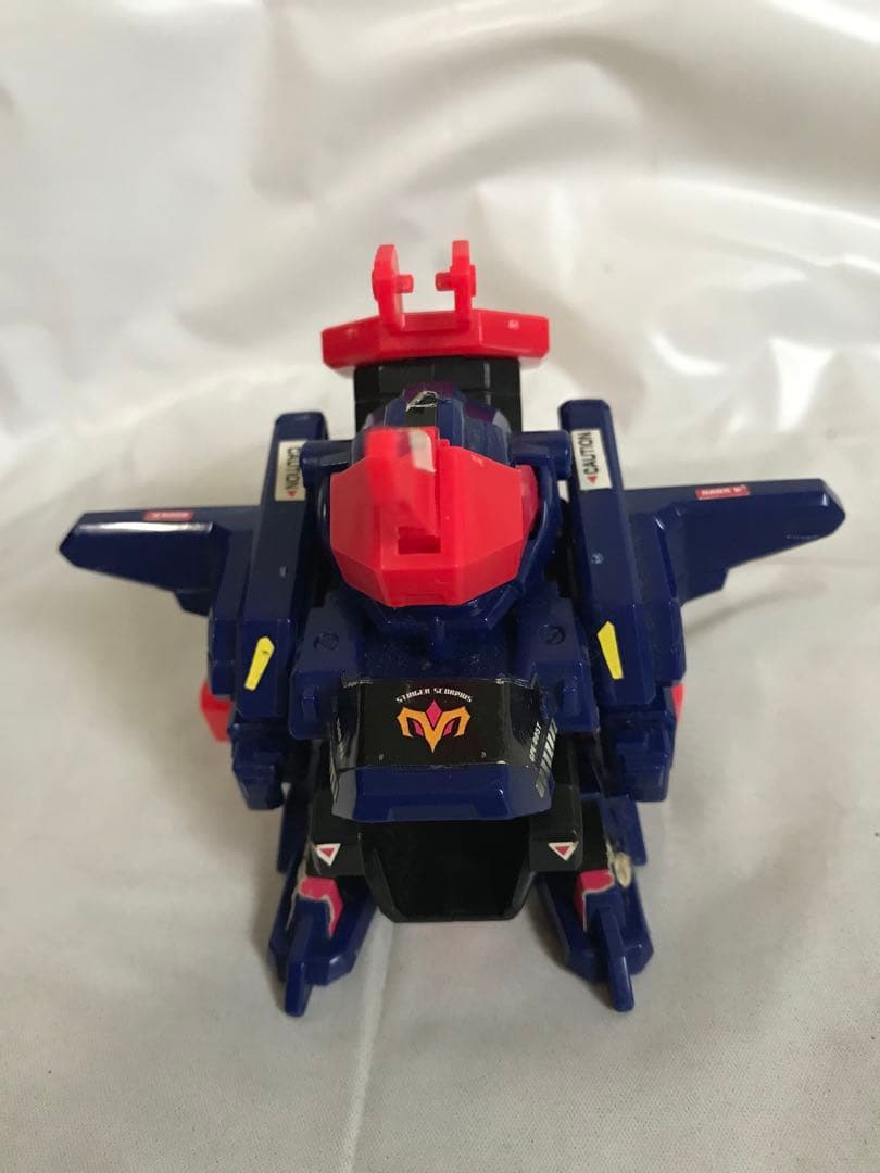 【送料込み】ビーダマン　スティンガースコーピアス