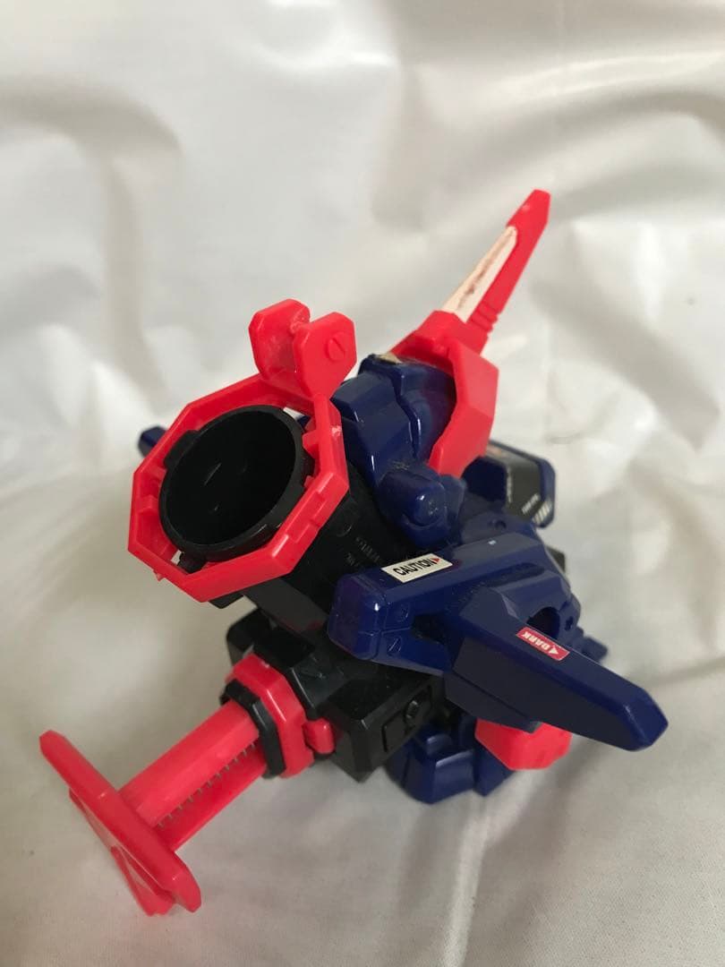 【送料込み】ビーダマン　スティンガースコーピアス