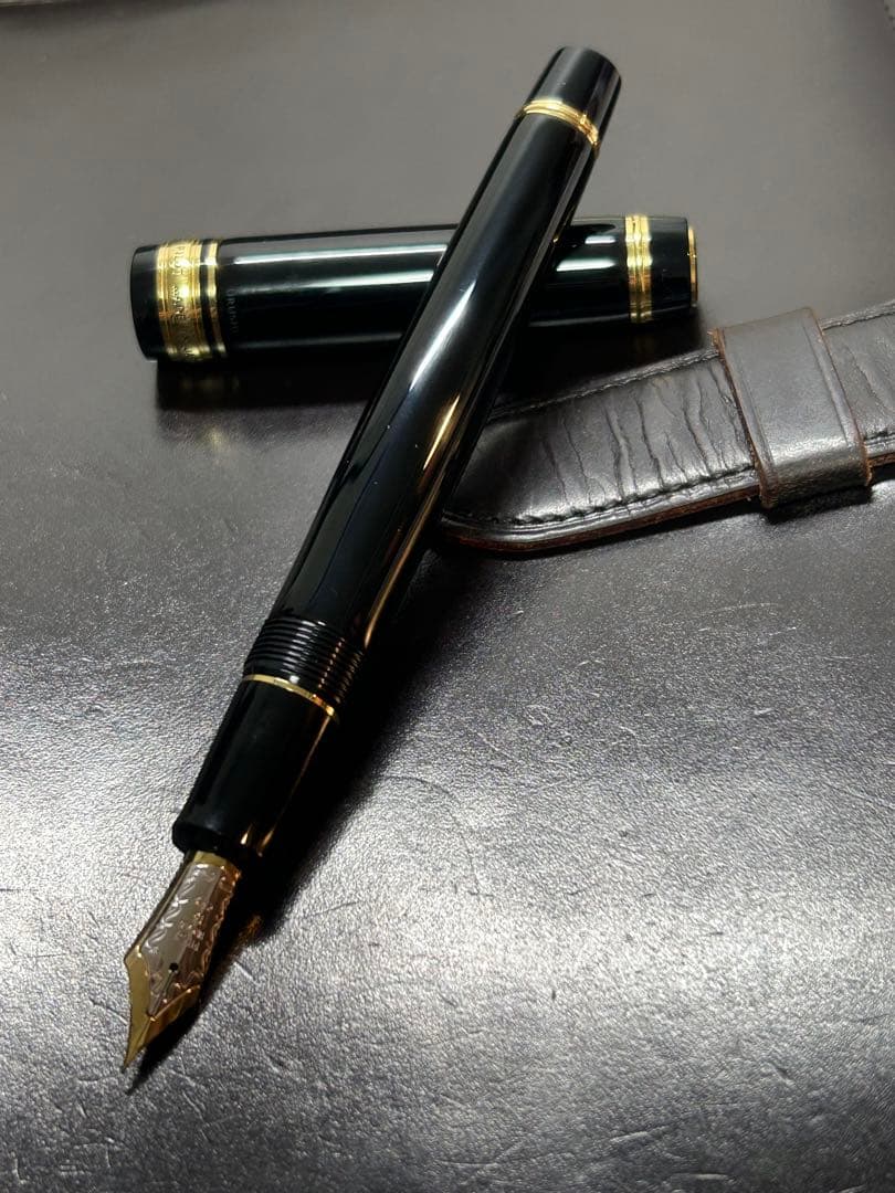 pilot パイロット万年筆　カスタム845 美品　筆記良好　おまけ付き