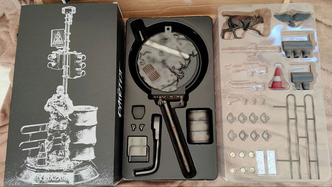 PATRIOTStudio社製.[ バイオハザードジオラマスタンド] 1/12