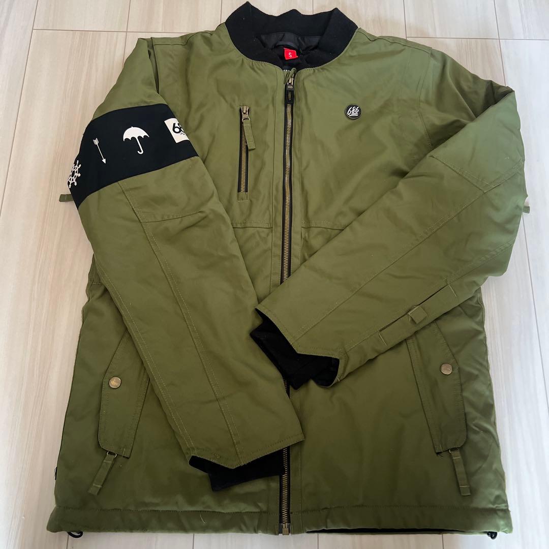 686 シックスエイトシックス　スノボー　ウェア