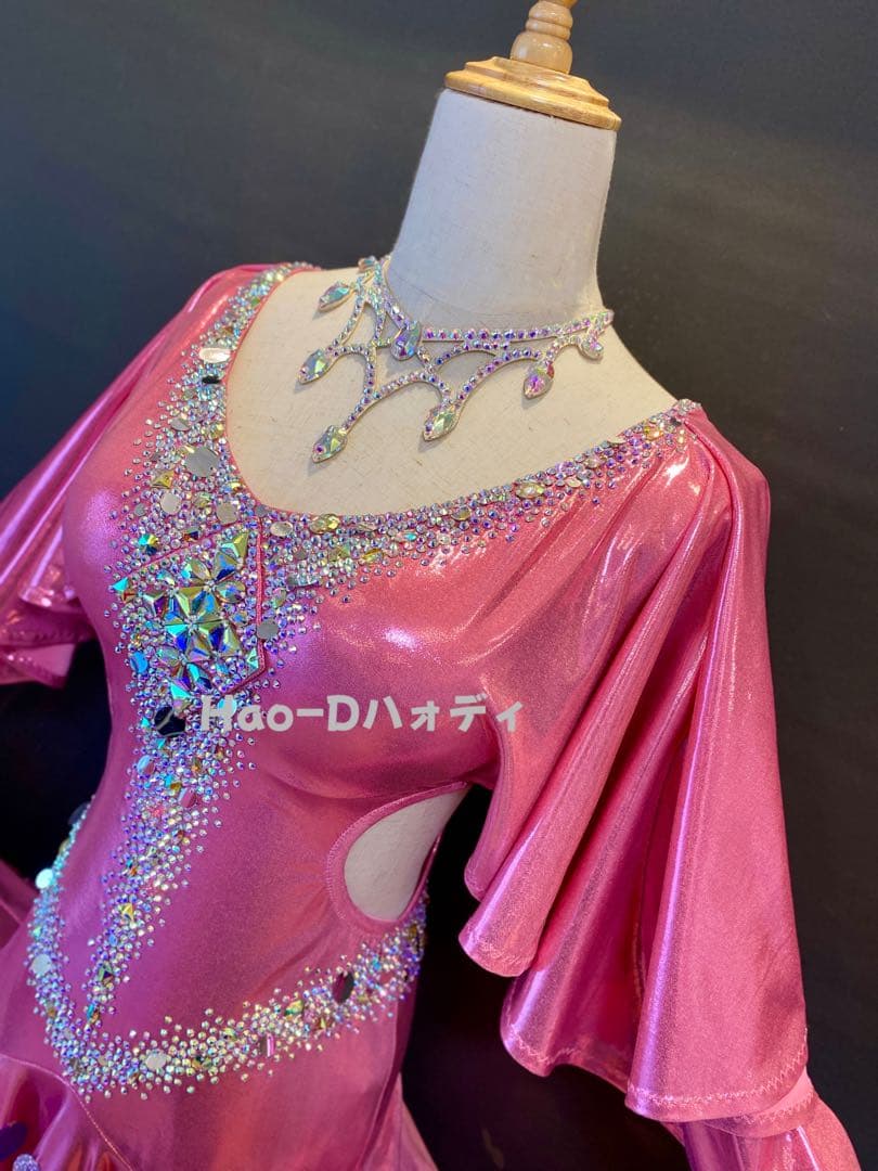 新品★ラテンドレス★メタリック★桜ピンク★社交ダンス★競技