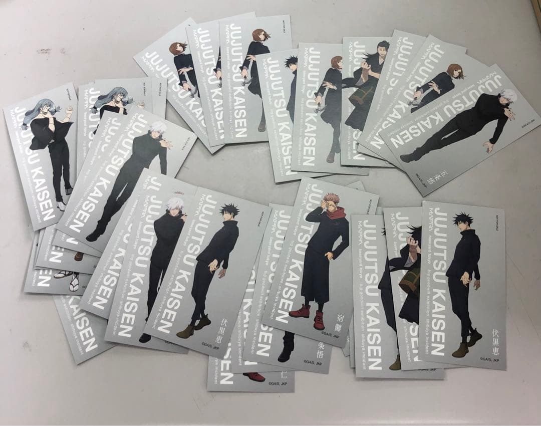 新品トレーディング缶バッジ　156個セット未開封