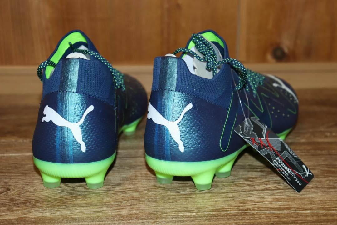 新品 プーマフューチャー アルティメット HG/AG サッカースパイク27cmⒽ