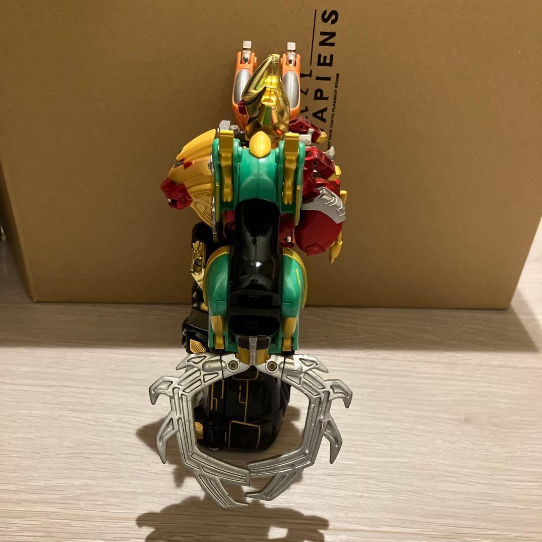 DX超合金　百獣戦隊ガオレンジャー　ガオキングスピアー　ガオキングクロスホーン