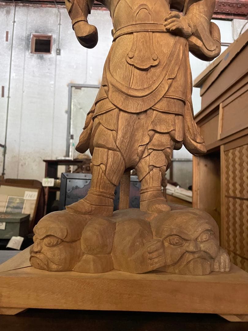 不動明王立像　２体　高さ67cm 仏教美術 仏像 木彫 寺院