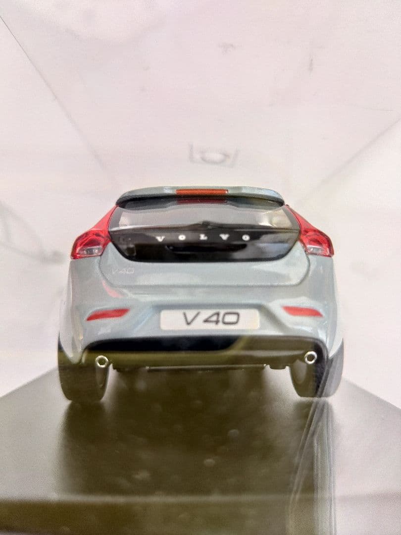 な*み様 MOTORART モーターアート　ボルボ　V40 1/43　希少
