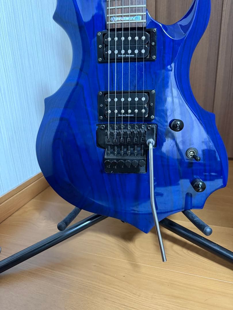 Grass Roots エレキギター 青