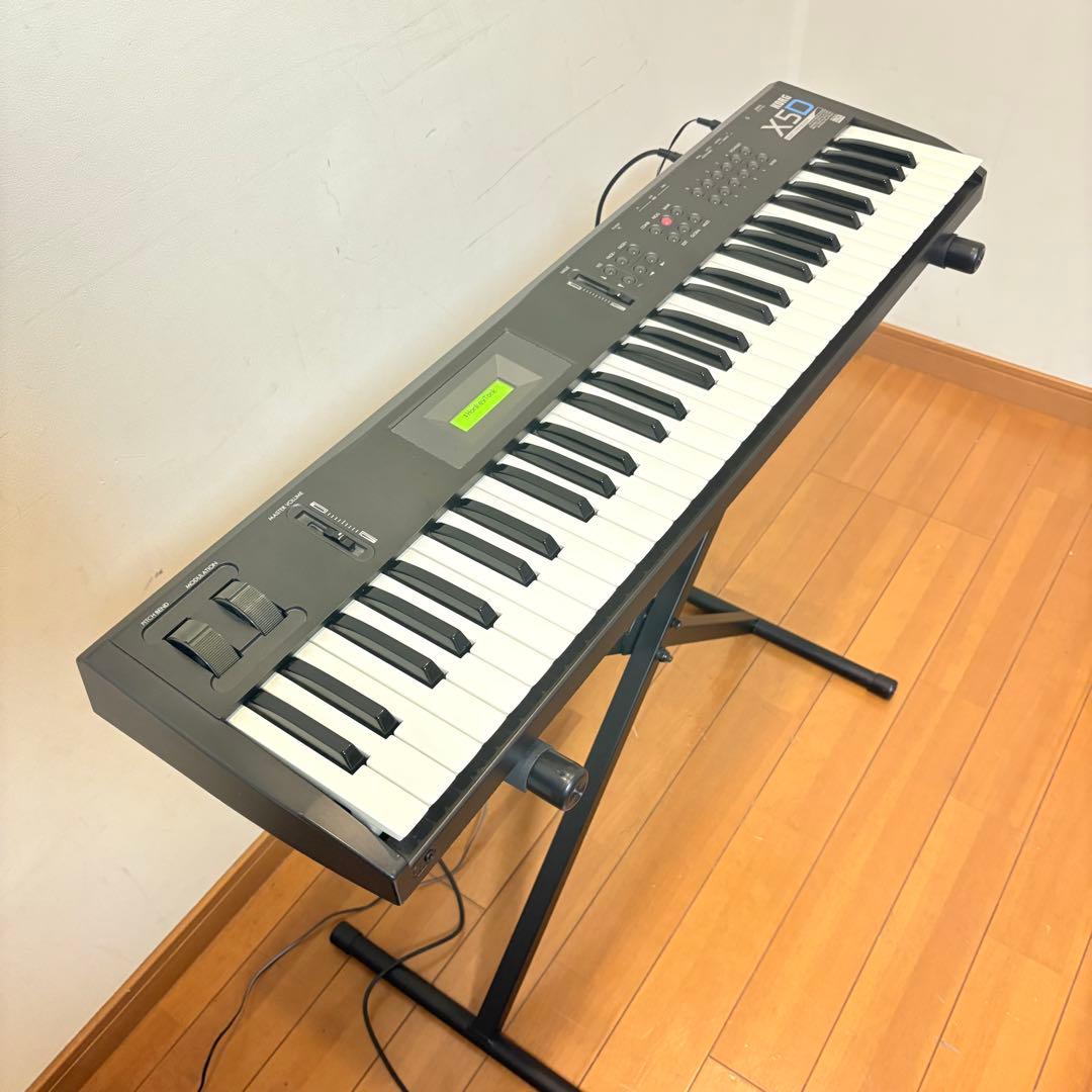 【音出し確認済み・送料込み】KORG コルグ 61鍵　シンセサイザー X5D