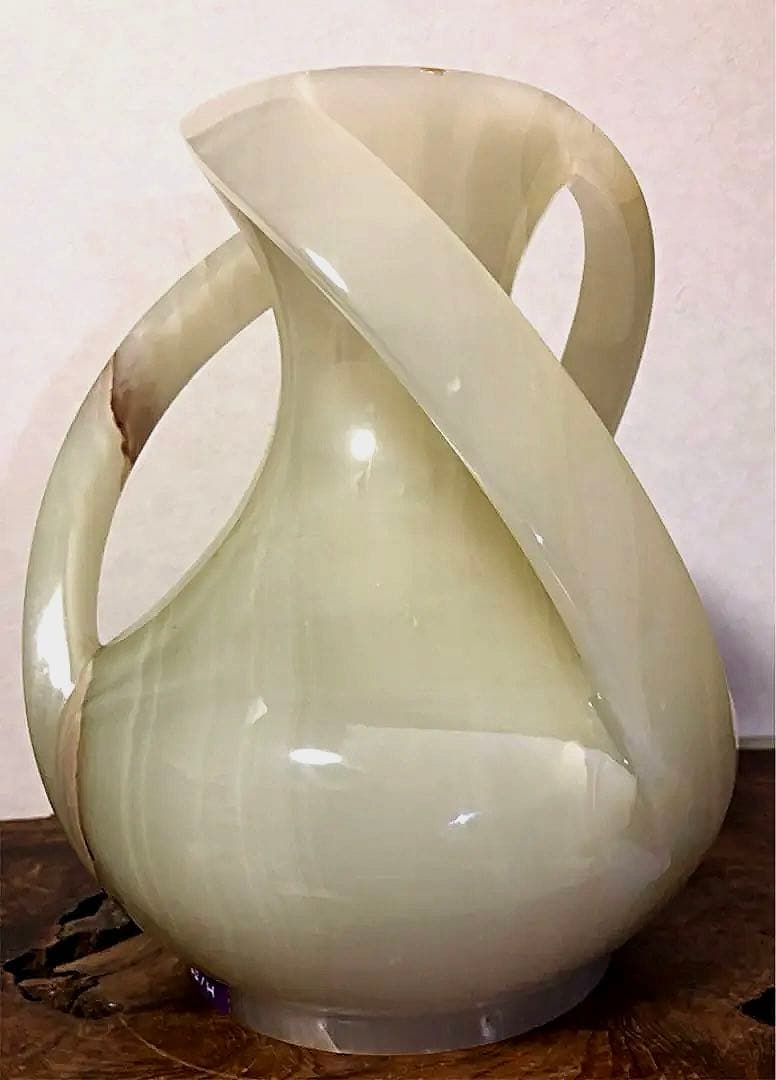 瑪瑙 翡翠 玉 一刀彫り デザイナー (そよかぜ) 花瓶 輝石作 9㎏ 共箱