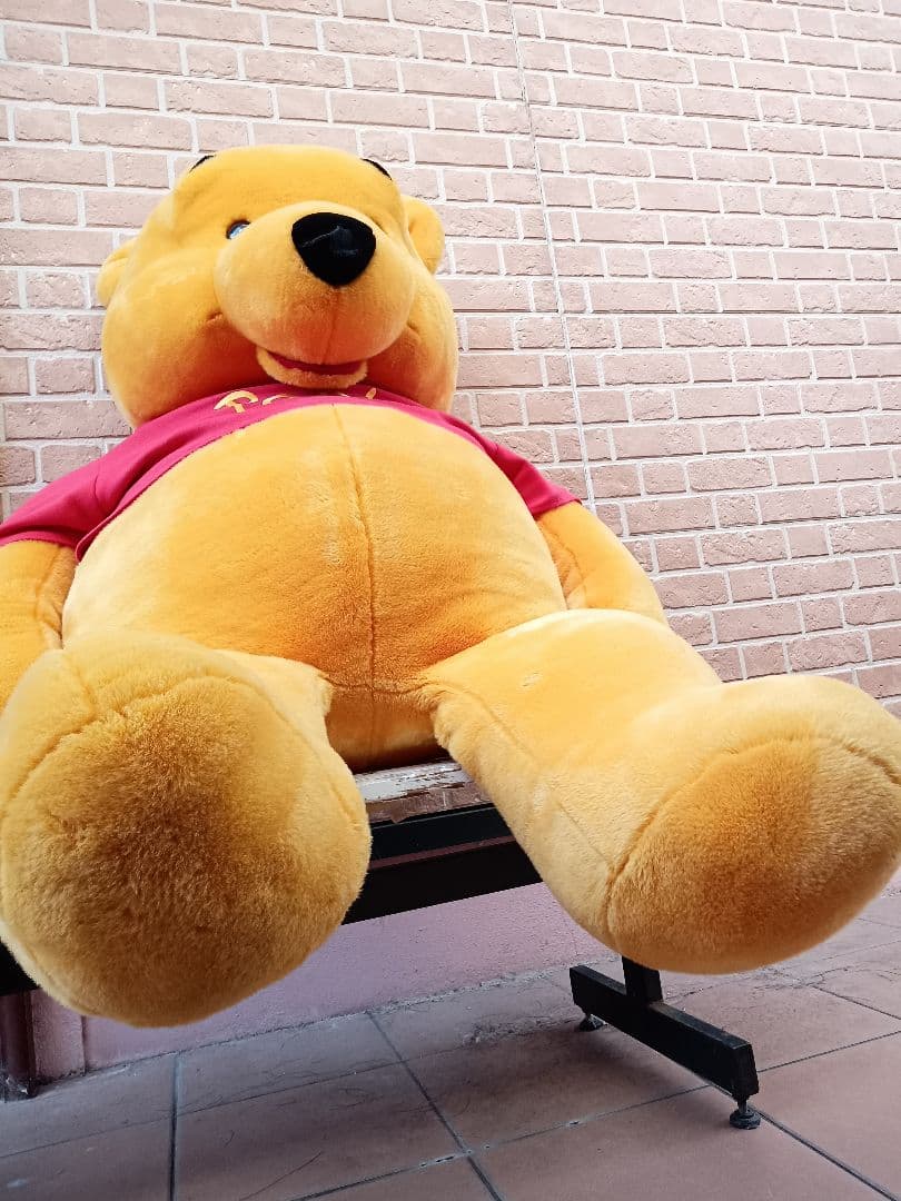 日本に3つだけの限定品！特大プーさん　美品　ぬいぐるみ　　希少品　150cm