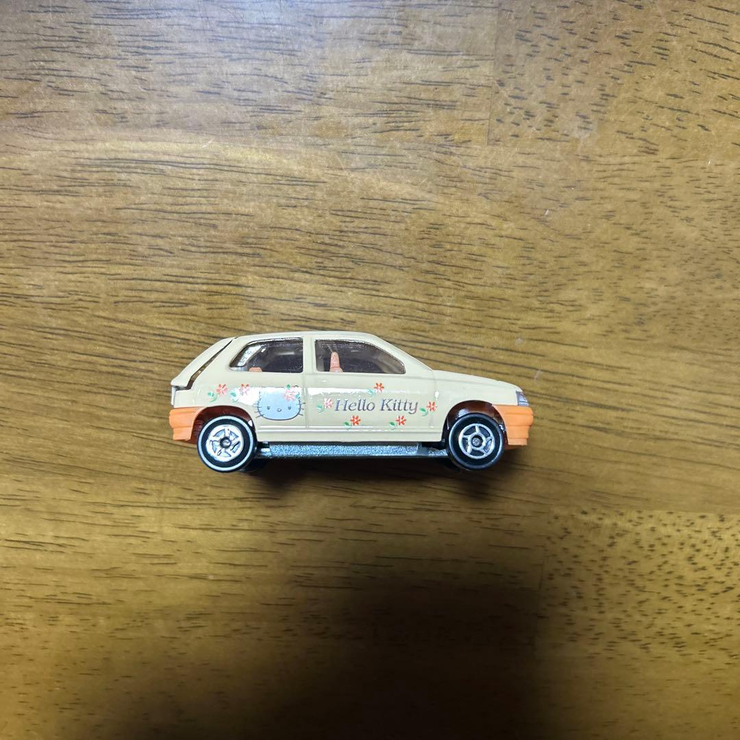 HELLO KITTYミニカーセット