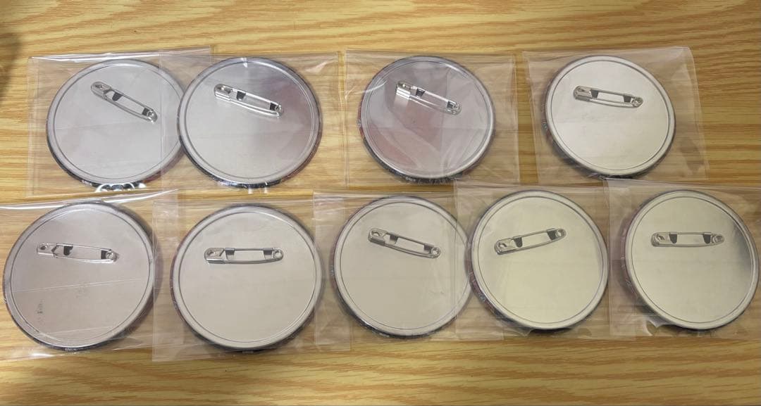 鬼滅の刃　童磨　まとめ売り　コレクション缶バッチ９つ