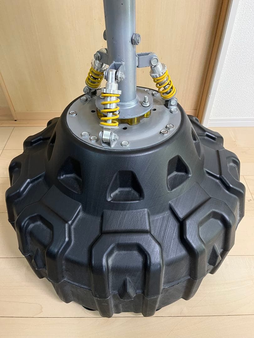 RILLNA サンドバッグ 黒/黄