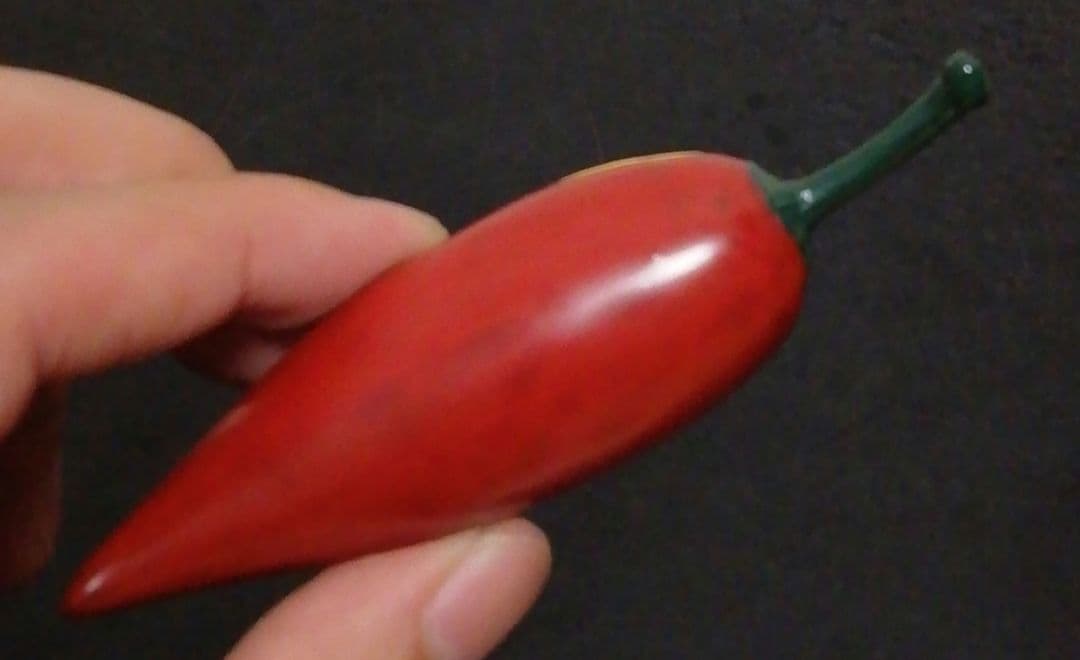 室岡修峰作　乾漆　唐辛子　香合　共箱　茶道具