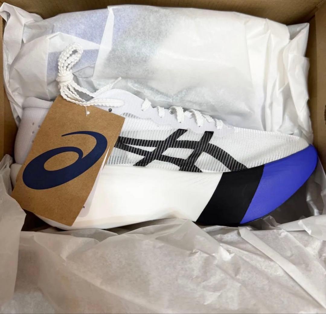 アシックスメタスピードレイ新品27.5センチ