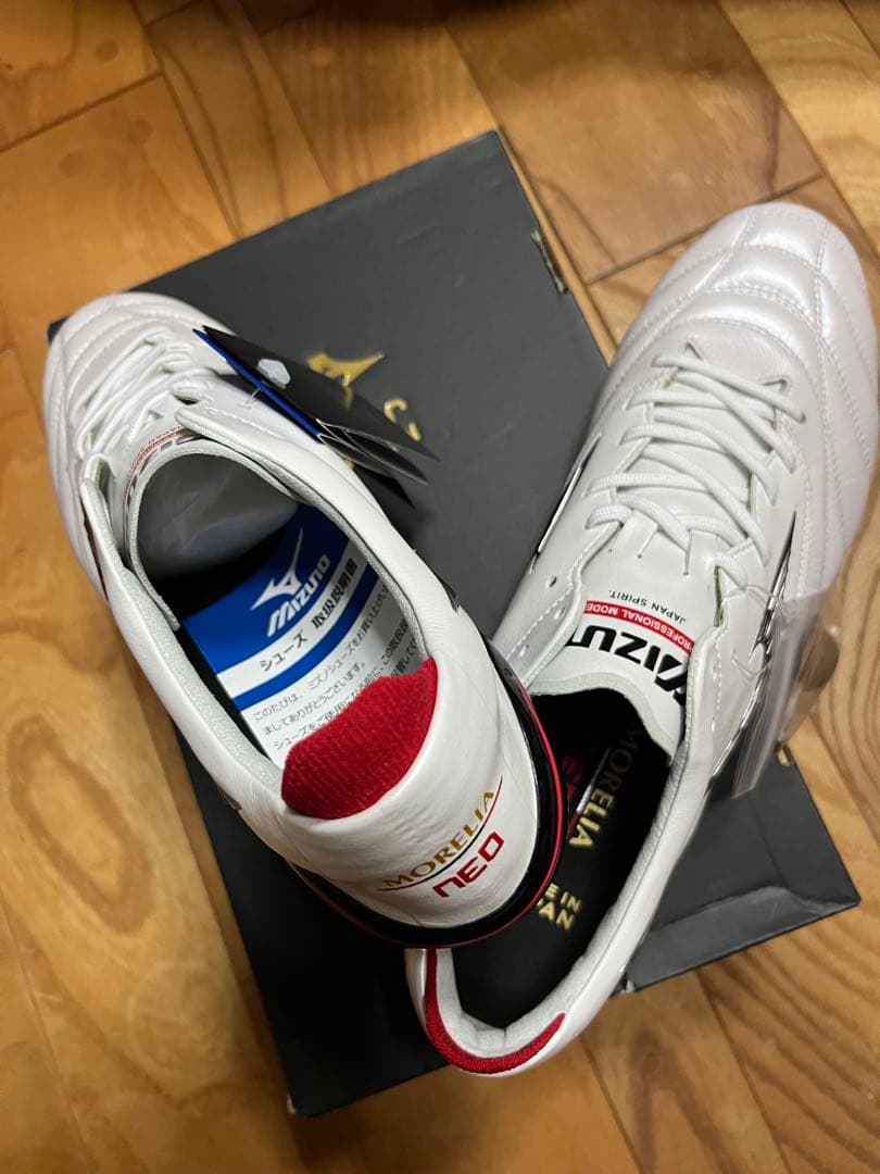 新品　大特価　ミズノ　モレリア NEO 4 JAPAN MIX 26cm