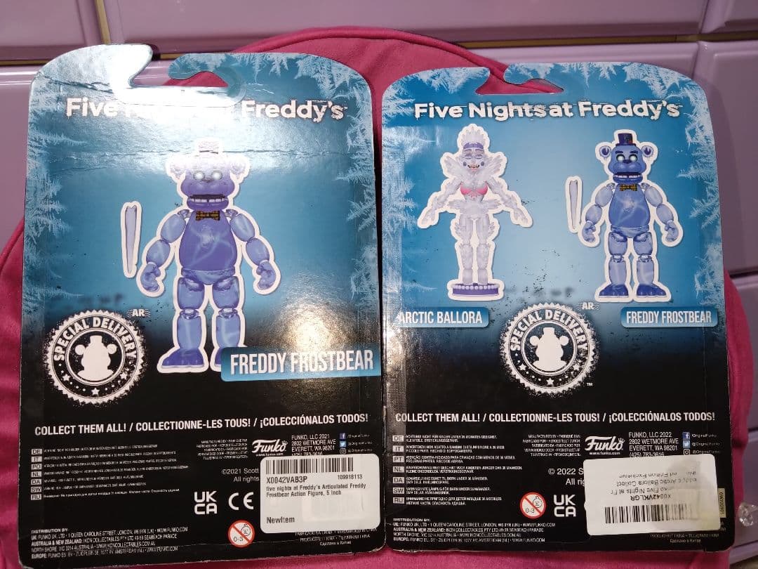 five nights at freddy's FNAF フィギュア　2体セット
