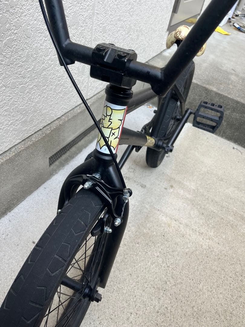 BMXバイク ブラック迷彩サドル