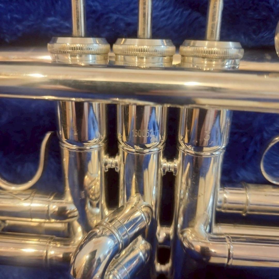 美品 Briller トランペット Glitter S ケース付き