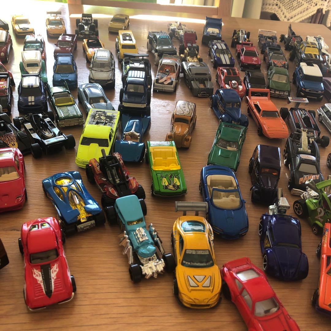 ミニカーまとめ売り86台　週末限定