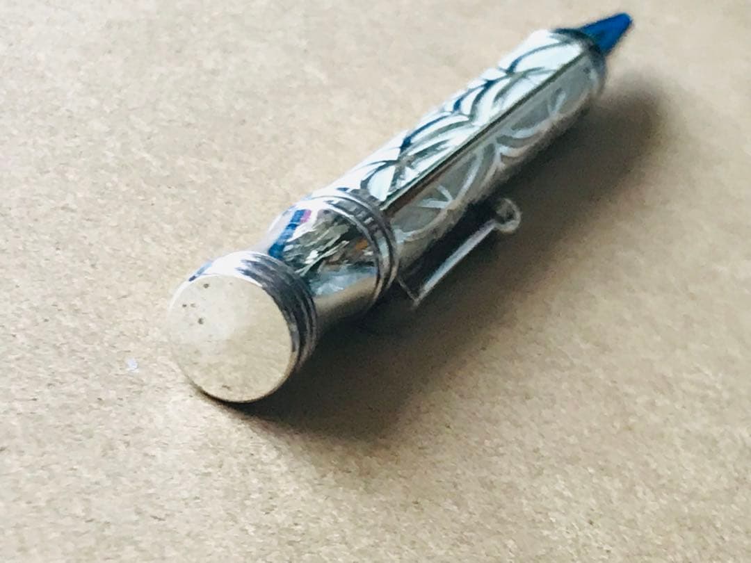 パリ購入　仏製　純銀　レリーフ蜘蛛の巣彫り　スパイダー　フォリフォリ