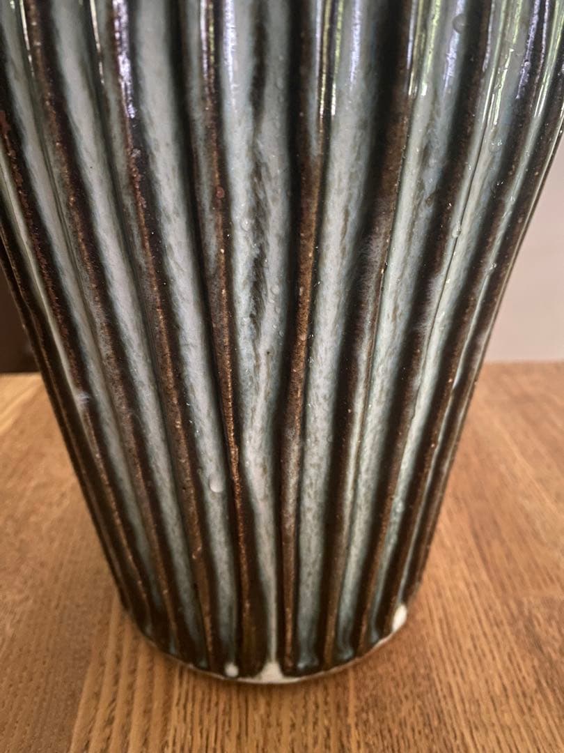 陶器　花器　島根県松江　袖師窯 尾野友彦　しのぎ