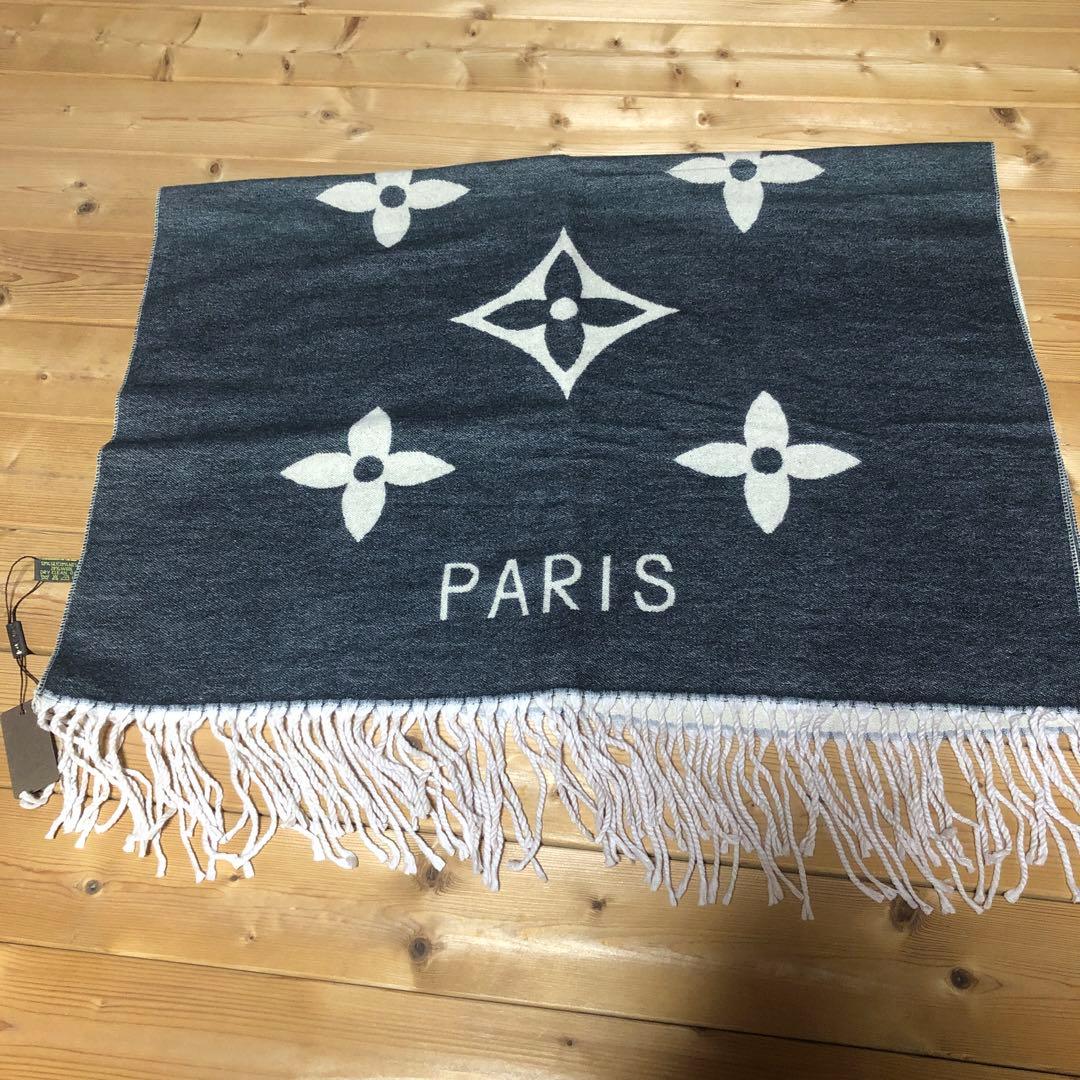 ノベルティ❤️LVマフラー