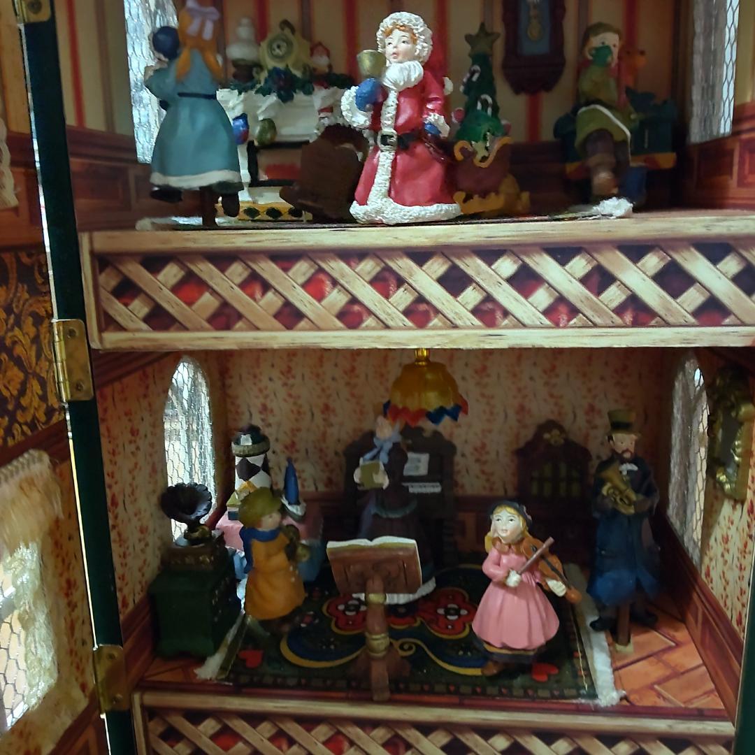 ハウス型オルゴール　新品訳アリ　ドールハウス　ミニチュア　クリスマス　ジオラマ