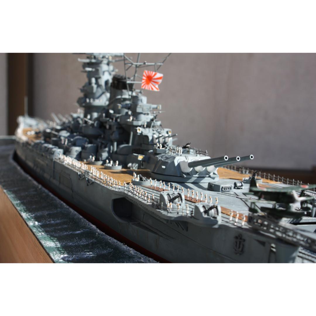 戦艦大和 ジオラマ 1/250 艦船模型 透明ケース付 プラモデルではありません