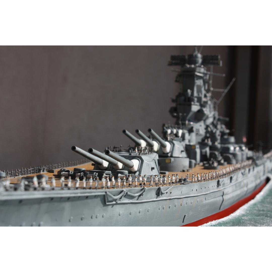戦艦大和 ジオラマ 1/250 艦船模型 透明ケース付 プラモデルではありません