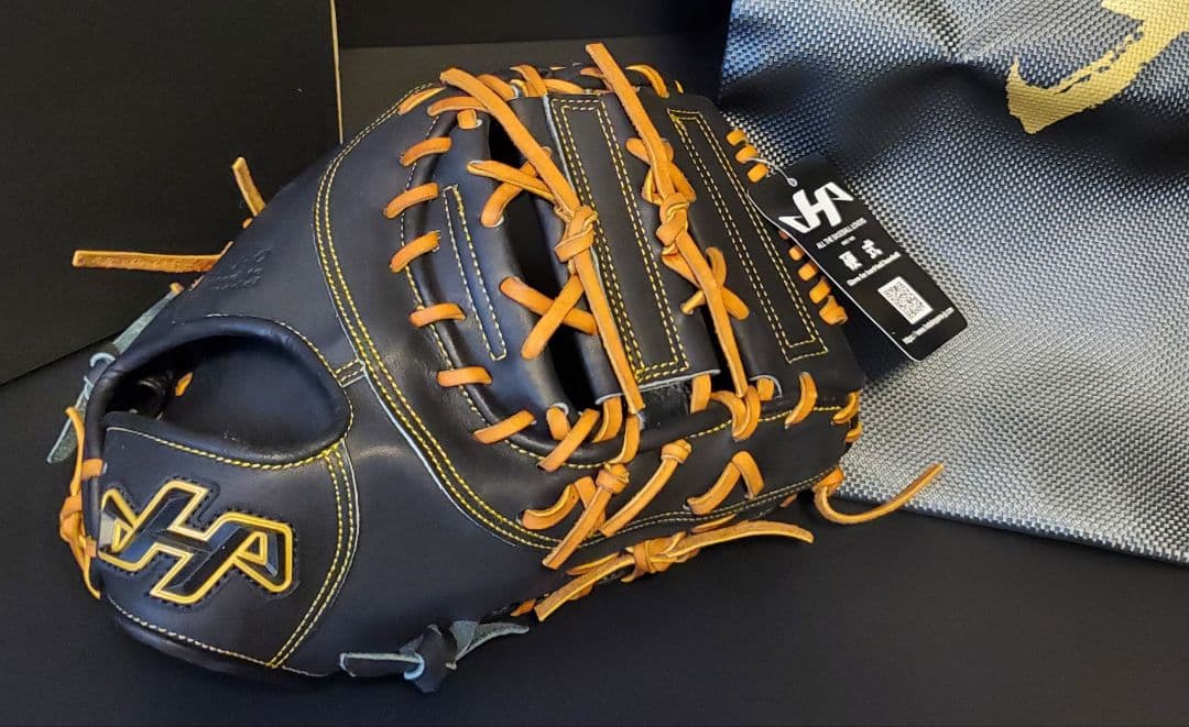 日本製新品◆ハタケヤマ硬式「久」希少モデル◆最上級『極』和牛革 8万円ミット