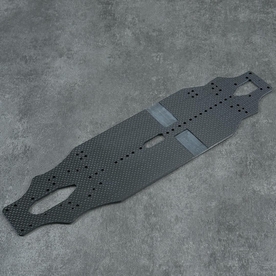 専用設計 BD-11 ヨコモ 特注品 2.2mm 厚 カーボンシャー a1729