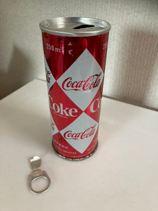 コカコーラ　アンティークダイヤ缶