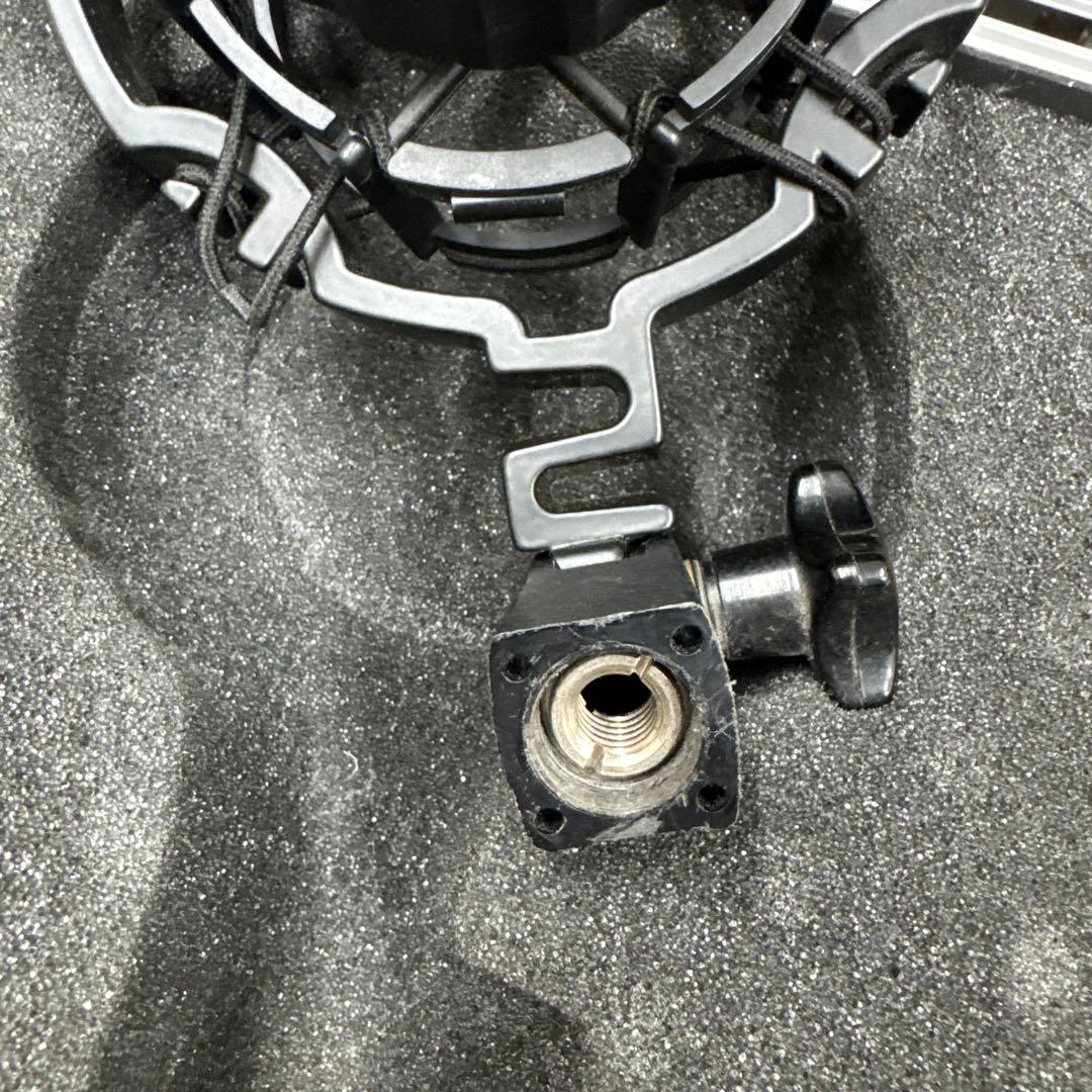 AKG C3000B コンデンサーマイク ショックマウント＋純正ケース付