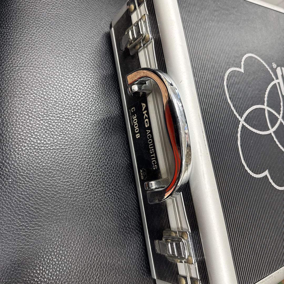 AKG C3000B コンデンサーマイク ショックマウント＋純正ケース付