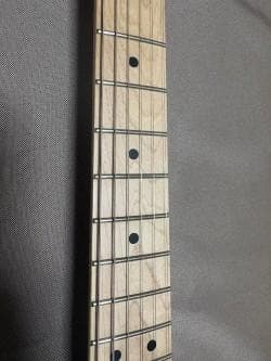 SQUIER AFFINITY ストラトキャスターモデル　ホワイト系 美品