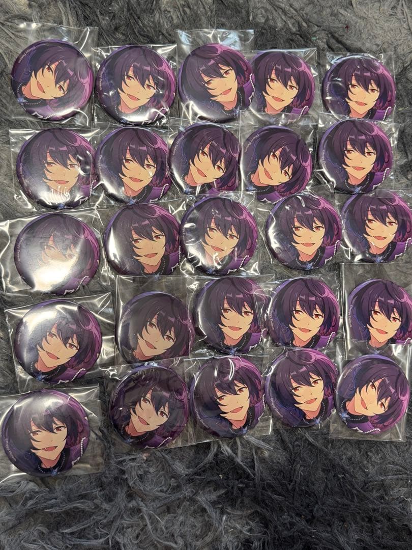 缶バッジ　あんスタ　朔間凛月
