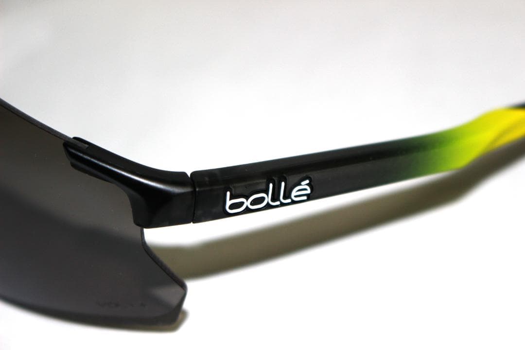 bolle ボレー ICARUS イカロス GRY Volt+