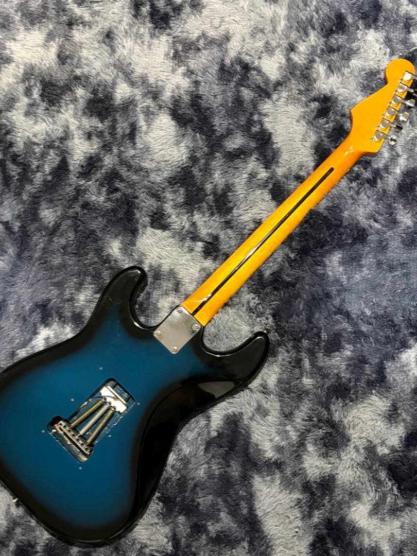 AIYエレキギター SSH