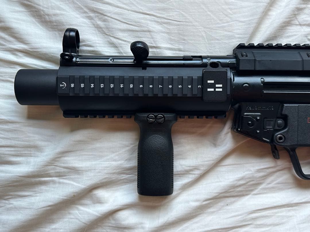 総額17万超え　東京マルイ　次世代　電動ガン　MP5SD6 カスタム